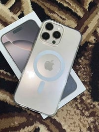 16 برو ماكس  بطاريه 91 شرق اوسط  لمو شراي لا يتصل ‭0787 381 5470‬