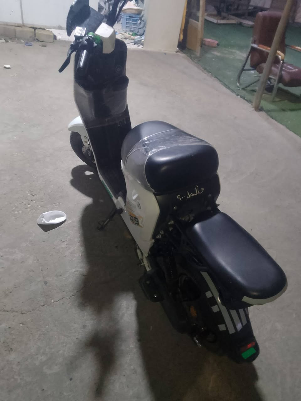دراجه R9 للبيع بطاريات جديدة مكاني بصره رقم ***********السعر 300,
