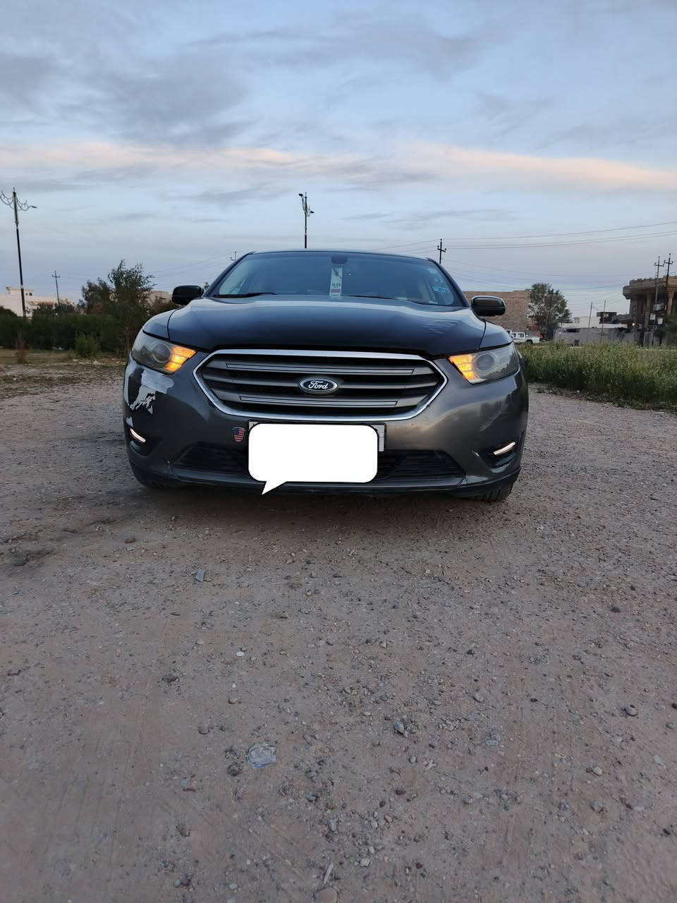 فورد توريس.. ٢٠١٣....٦ سلندر...٣٥٠٠....فول مواصفات... شاشة مهام سبع ألوان.. شاشة كبيره.... تدفئة.. تبريد.. فتحة... تخم تاير.... رقم شمالي.... حساسات خلفية.... گير.. محرك... كلة تمام.... سعر ٩٥ $ .... ***********
