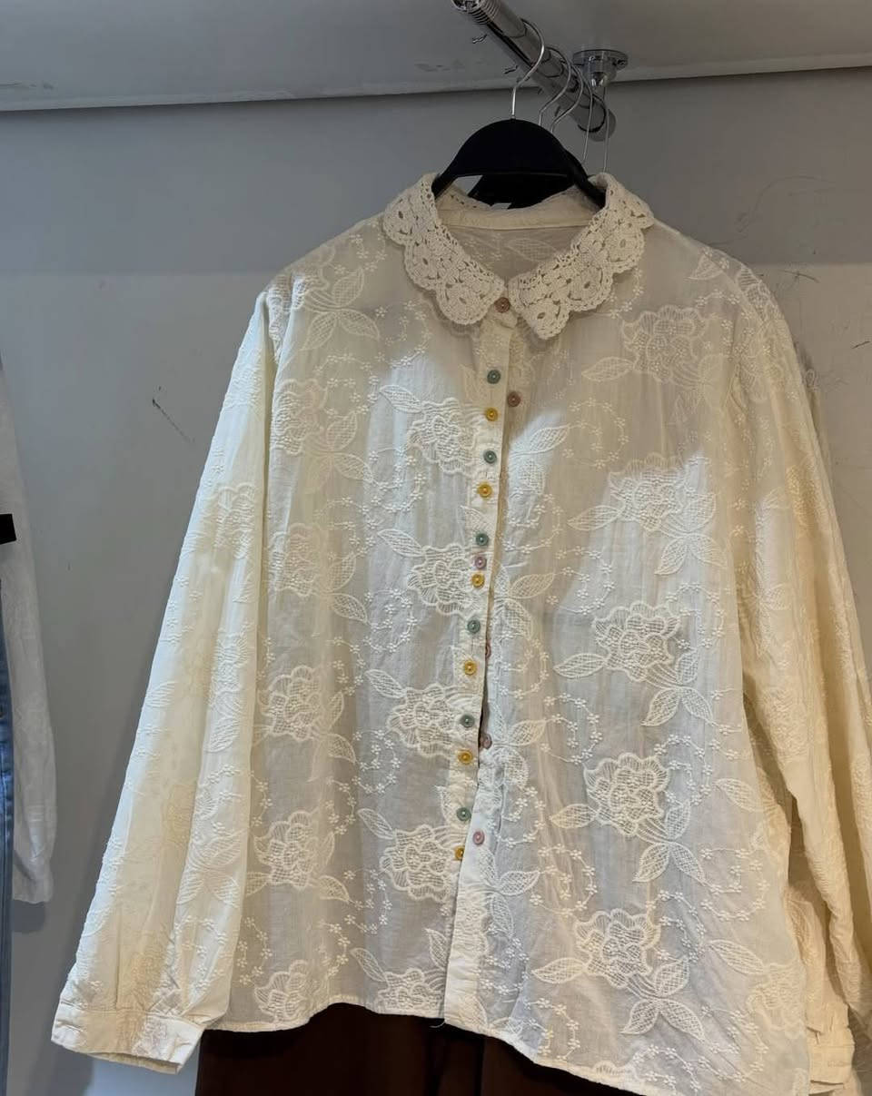 قميص نسائي 
المقاسات

 M_L_XL
السعر 🔥🔥🔥🔥
العنوان ناصرية حي الفداء شارع ابو البنان 
للحجز والاستفسار ‏‪***********‬‏
