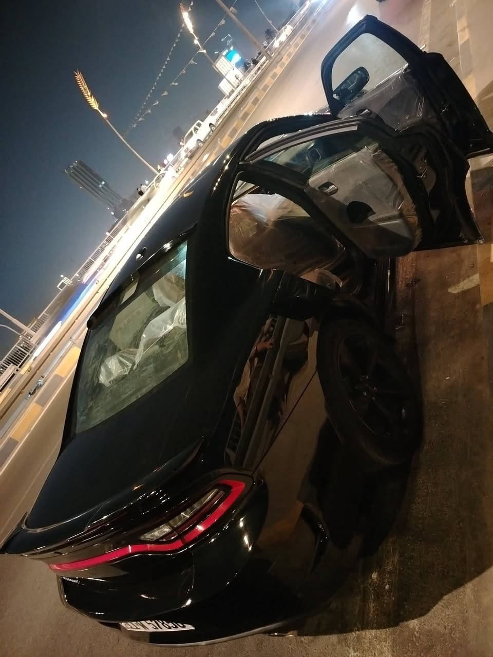 السلام عليكم جارجر للبيع موديل ٢٠ sxt plas فول

 السياره ماشيه ٧٠ ميل

حادث جاملغ وبنيد سونار موجود

السعر ٢٠٠

*********** واتساب
