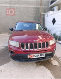 جيب كومباس 2014 للبيع صبغ عام  ومحرك وكير مكفول ماشيه 99 الف سياره كام...