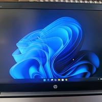 i7 الجيل السادس • رام 16جيجا • كارت Quadro M1000