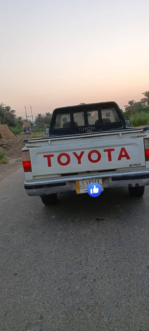 سلام عليكم بيكم للبيع موديل 98 سياره مقفوله كفاله عامه سياره جديده جاهزه من كل شيء***********
