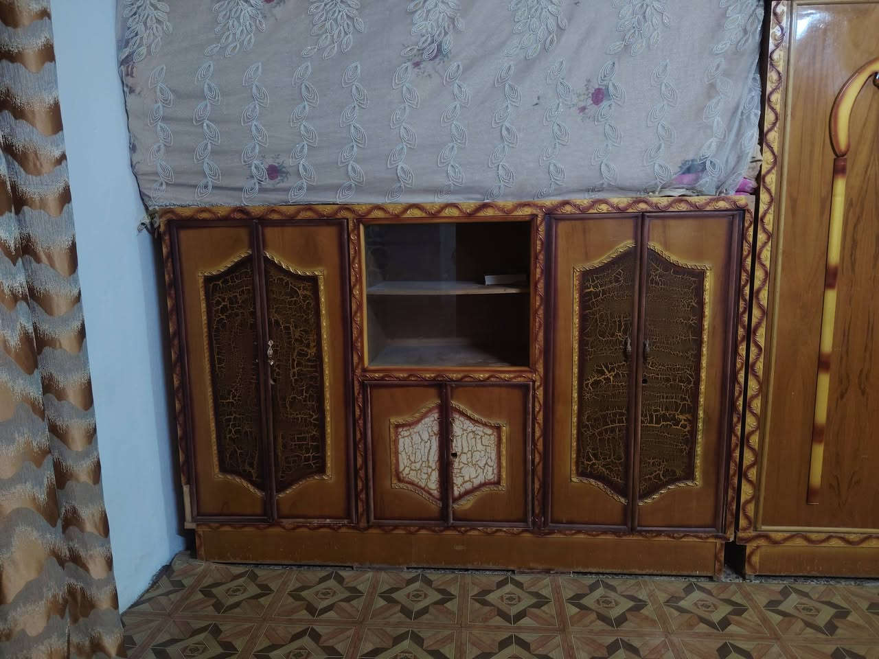 السعر خاص. "***********"
