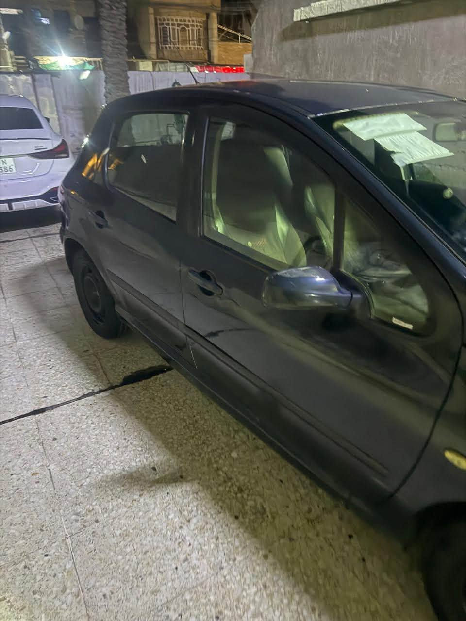 بيجو 307 موديل2006 مال شركه العامه سياره خير من الله صدر جديد تبريدها ثلج مكينه وكير مكفولت ماشيه 107 الف سعرها50وبيها مجال 
تواصل مع الرقم ***********
