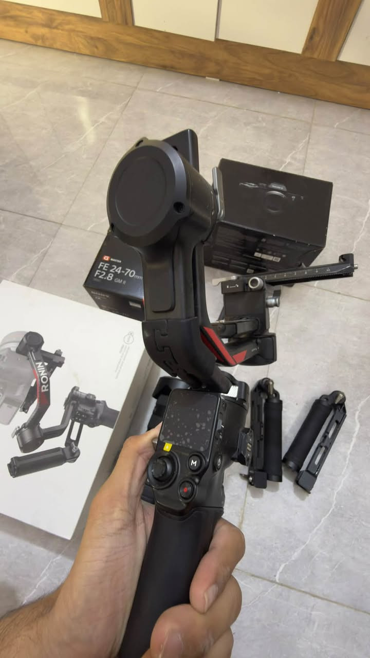 كاميرا
Sony A7 IV
شتر فقط 7K
حالة نظيفة 100%
السعر 2,050,000 دينار

عدسة Sony 24-70mm GM II

السعر 1,950,000 دينار

حالة نظيفة 100%

DJI Ronin RS 4 Pro

السعر 750,000 دينار

حالة نظيفة 100%

قبضة رونين ثنائية

السعر 100,000 دي

جنطة كاميرا Carbon Fiber

السعر 50,000 دينار

المكان: مركز كربلاء

***********
اتصال أو واتساب
