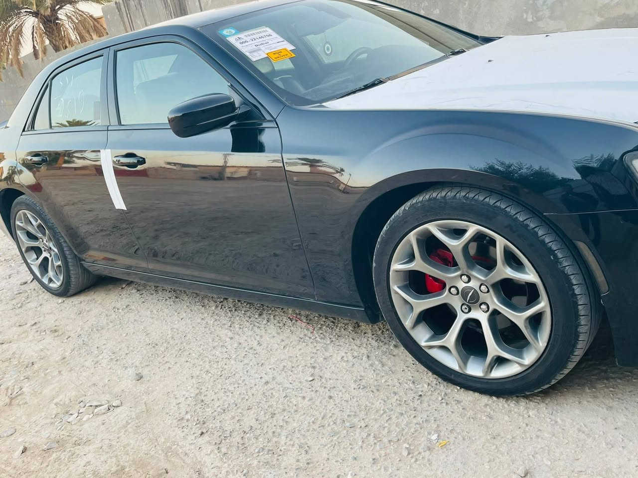 تحية طيبة 💚
للبيع او للمراوس حسب القناعة كرايسر اوباما S300 فول قمارة حديد مرقم بغداد (رقم هزة سنوية ) كله جديد وبأسمي مواصفات الsمعروفة السيارة ماشية90Mi تخم تاير جديد محرك كير اكسل كلة بشرط بيها قطعتين تبديل جاملغ وبنيد وباب كلير فقط السيارة جدا نظيفة واستخدام شخصي مكاني بلصويرة للستفسار ***********
السعر 183 💚❤️
