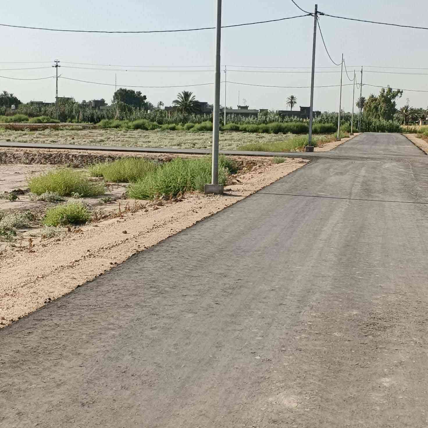 قطع سكنيه للبيع مع جميع الخدمات ماي كهرباء و ضوئي المساحه 200م الموقع حي المهندسين النموذجي الثاني قرب مستشفى الامام علي اقرب مدرسه زلفى للبنين السعر خاص الاستفسار على الهاتف واكو واتساب الحي يبعد عن المستشفى 500م القطع سند 17 زراعي *********** ***********
