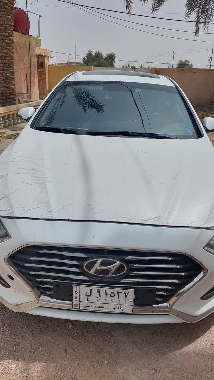 سوناتا ١٩
 امريكي  حرة بغداد 
 فول 
 ٢٤٠٠ مكينه 
الحادث نفس ما موضح
 سعرها ١٣٠
 مكانها سماوة الرميثة 
شراي يتصل ***********
