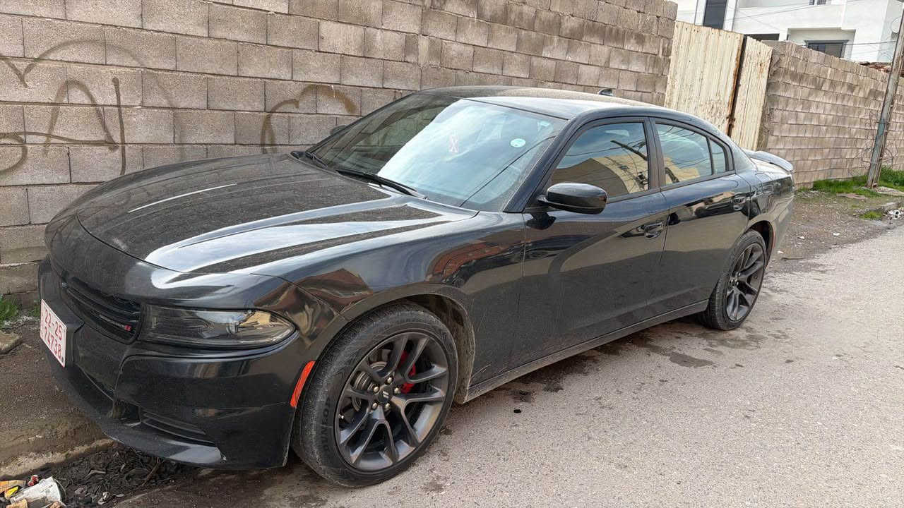 جارجر 2023 sxt 
رقم اربيل 
مواصفاتها معروفة سيارة في الموصل 
حادثها خلفي شي بسيط ورقم الشاصي  موجود و صورة الحادث بالصور 
للتواصل مع رقم ***********
السعر 220 وبيها مجال بسيط موصل, نينوى

