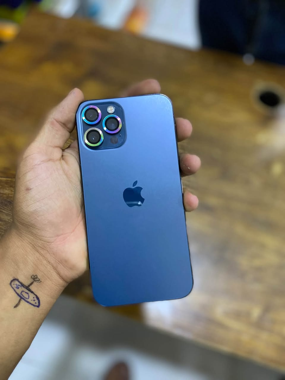 آيفون ١٢ برو ماكس • ٢٥٦ • بطارية ٧٧٪