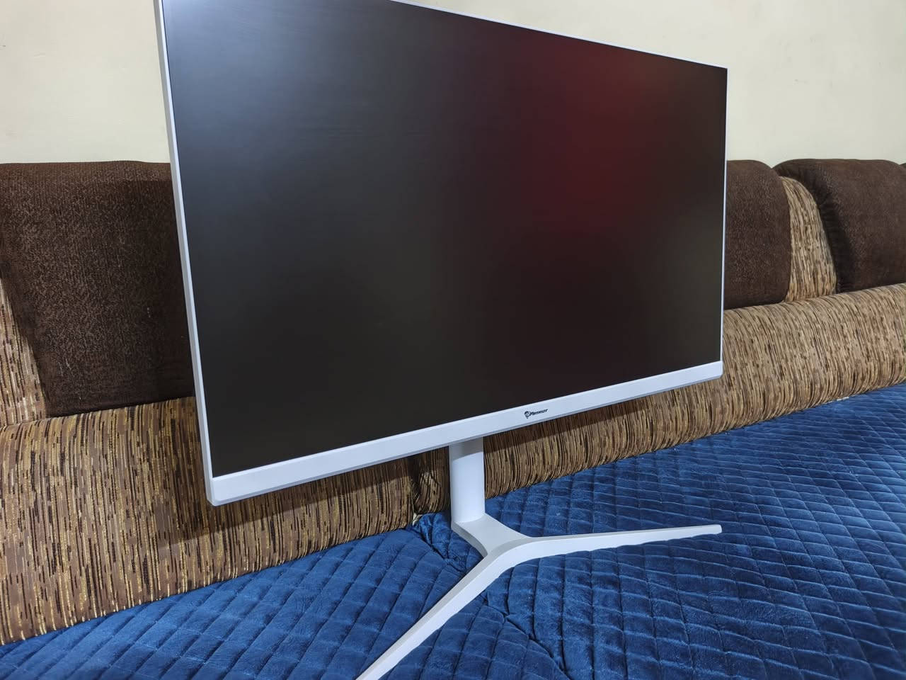 شاشه كيمينك 
حجم
32
2k
180 htz
hdr 
fast ips
سرعه الاستجابه 0.5
لون ابيض بيه ارجي بي
ستاند متحرك
شاشه جديده و مكفوله من كل شي
كرتونه و اغراضه كامله
الي مهتم يراسلني واتساب
مكان بغداد البياع 
***********
توصيل محافظات ماعندي
