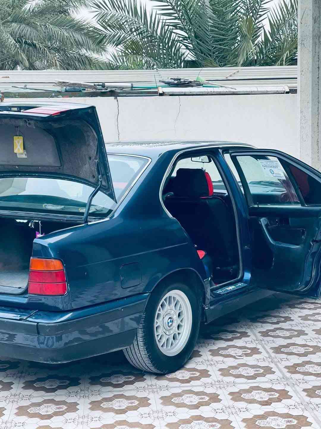 مكلف بنشر (مختص بنشر اعلانات لسيارات باسعار رمزيه )
 بي ام دبليو  موديل 1989 كير محرك 535 بلادي كله مكفول تبريد مابيه نقص كمبريسر تايرات تخم جديد حداديه جديده كهربائيات كله شغاله بيه منضومه زنون 
سعر 45 وبيها مجال
 مكان الناصريه مركز 
***********
