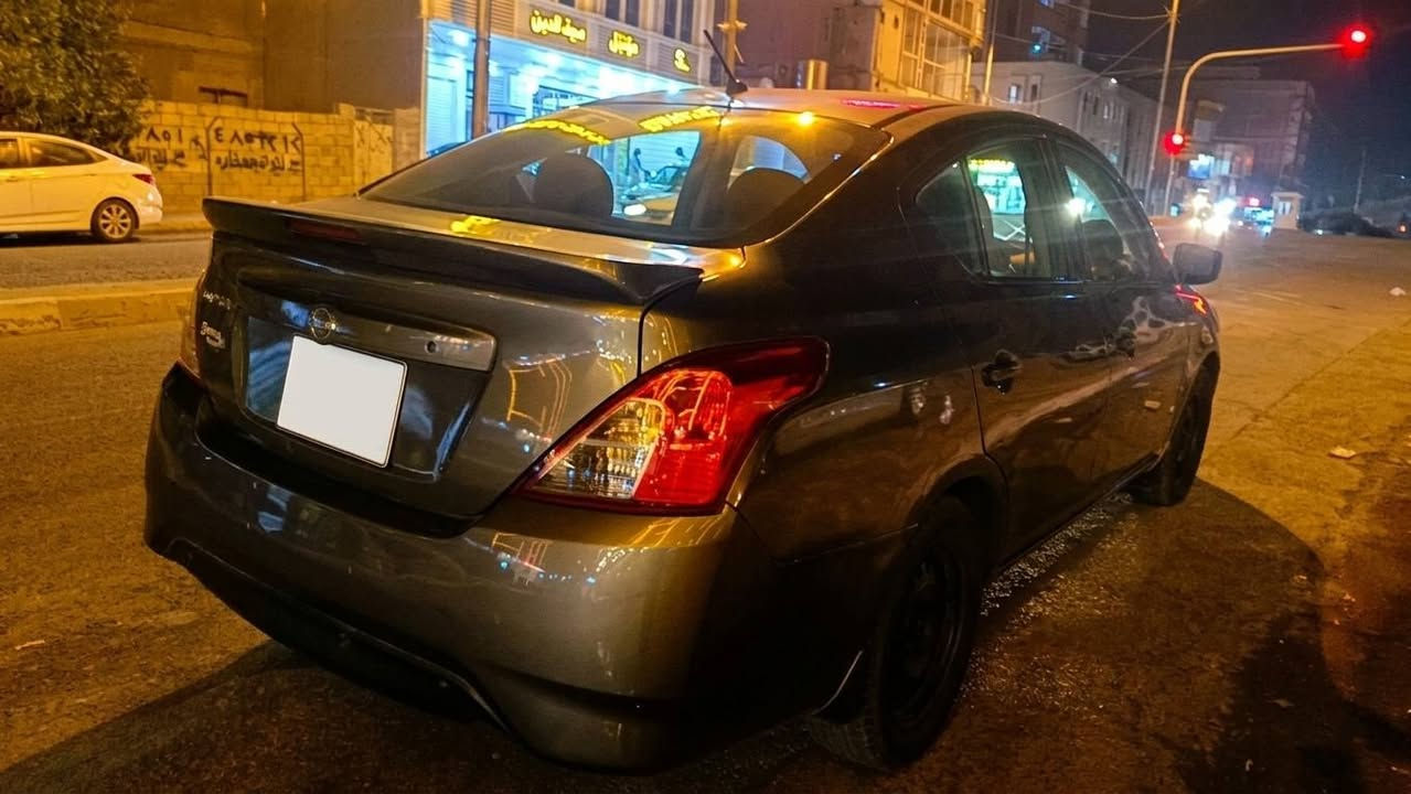 Nissan Versa 2017
نیسان ڤێرسا ​مودێل 2017 ئۆپشنی S
***********
​ ئۆتۆمبێلێکی زۆر خاوێنە، ره نگ نفتى گێڕ و مەکینە بەشەرت، ئۆتۆماتیک هەموو شتيكى به شه رت سياره كه ى توند و تؤله
بۆیاخ ٤ پارچەی بۆیاخە يه ك قرجى بچوكى پيشى هه يه
​مەکینە: 1.6 لیتر (4-Cylinder / ٤ پستۆن)
​سیستەمی دەنگ: ڕادیۆ، CD Player، Aux بەنزینی کەم و خەرجی کەم 
***********
 ٧٩ ورقه و مجاليكى برايانه 
 شوێن هەولێر أربيل, العراق
