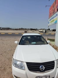 نيسان صني • إنكليزي • نضيف ومرتب