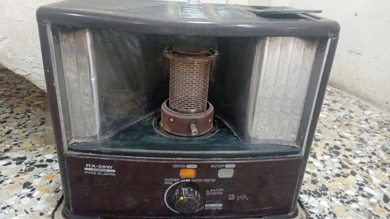 تنور ب 30 استعمال قليل 
صوبة ب 30 الف
مغسلة 25 الف
بوفية 50 الف
العنوان بغداد العبيدي
***********

