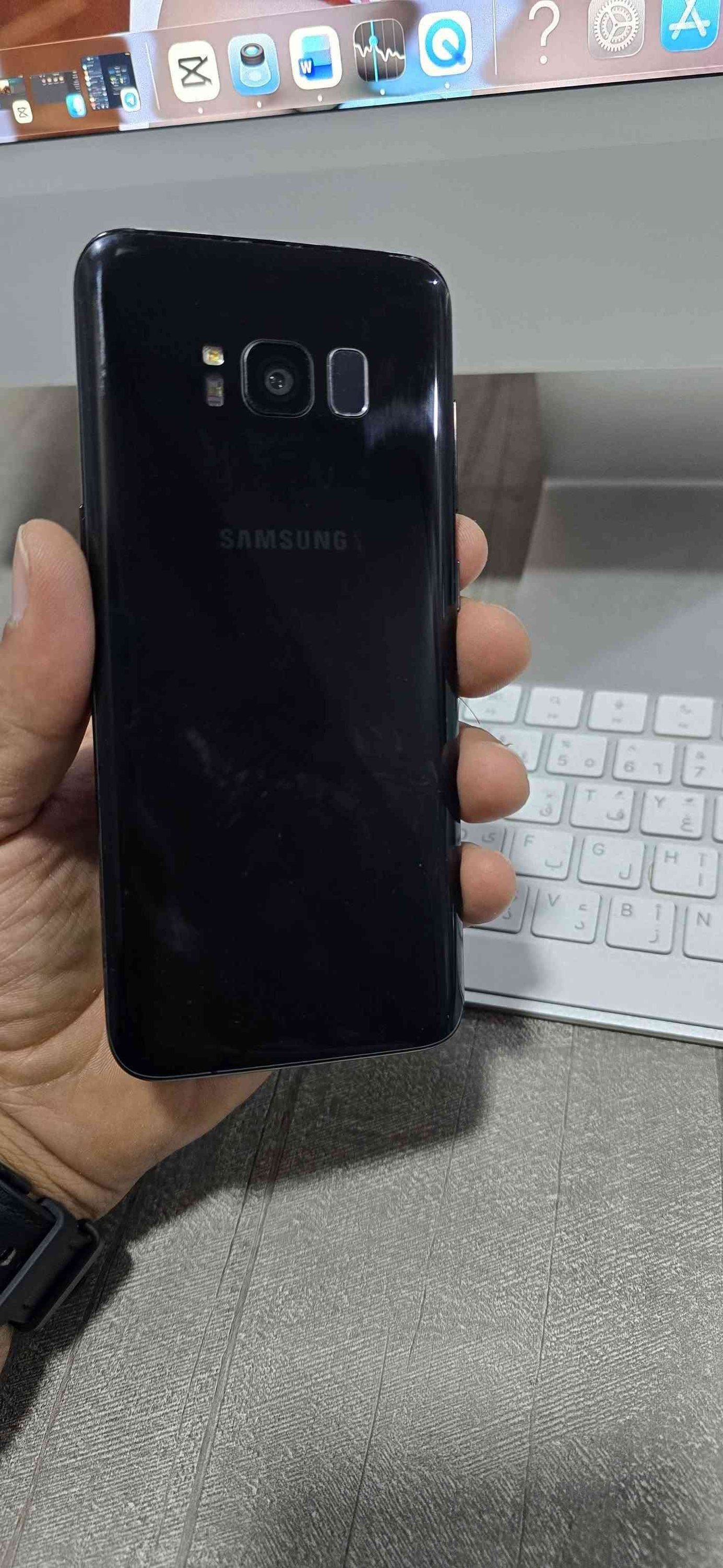 📱 Samsung Galaxy S8+ للبيع
جهاز أنيق بشاشة منحنية مميزة وأداء ممتاز، ويتميز بخيارات أمان متعددة تشمل بصمة العين + بصمة الإصبع + التعرف على الوجه 🔐
✨ أبرز المواصفات: • شاشة 6.2 إنش Super AMOLED بدقة Quad HD+
• ذاكرة RAM ‏4GB
• سعة تخزين 128GB مع دعم microSD
• كاميرا خلفية 12MP Dual Pixel مع OIS
• كاميرا أمامية 8MP Auto Focus
• بطارية 3500mAh
• شحن سريع + شحن لاسلكي ⚡
• مقاومة للماء والغبار IP68 💧
• USB Type-C + مدخل سماعة 3.5mm
• Bluetooth 5.0
• يدعم Samsung DeX
💰 السعر: 150 ألف دينار فقط
🚚 متوفر توصيل إلى جميع محافظات العراق
📞 للتواصل واتساب أو اتصال:
*********** بغداد, العراق
