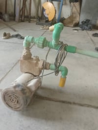 مكينة خياطة • كيزر • ماتور شغال