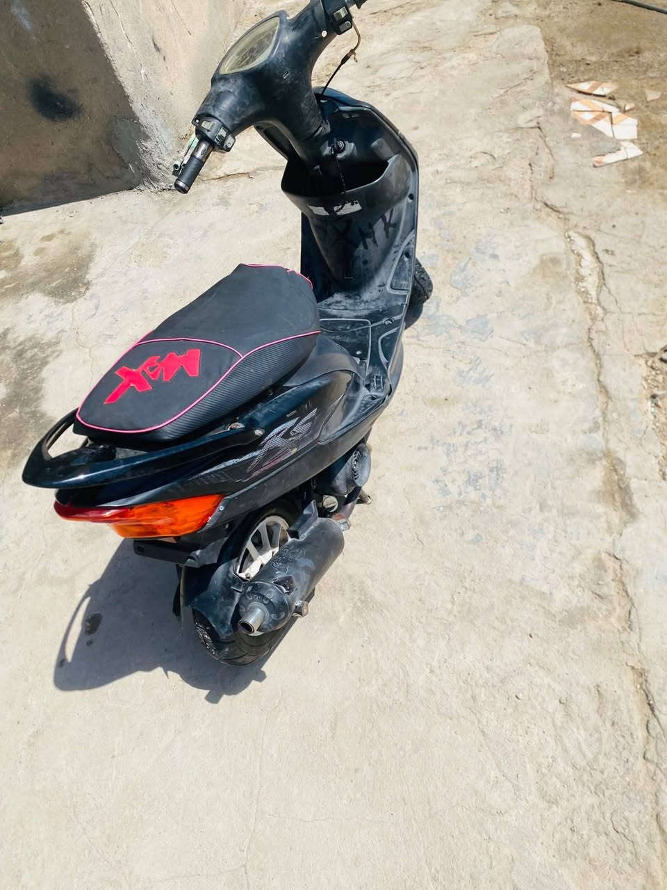 ماكس عدلة • بصرة • مجال