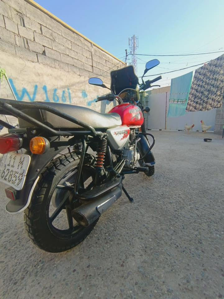 سلام عليكم عندي دراجه بوكسر لبيع الدراجه جبلي موديل ٢١ دراجه مفتوحه بس مره وحده سعر الدراجه مليونين وربع عنواني بغداد-الشعله ***********
