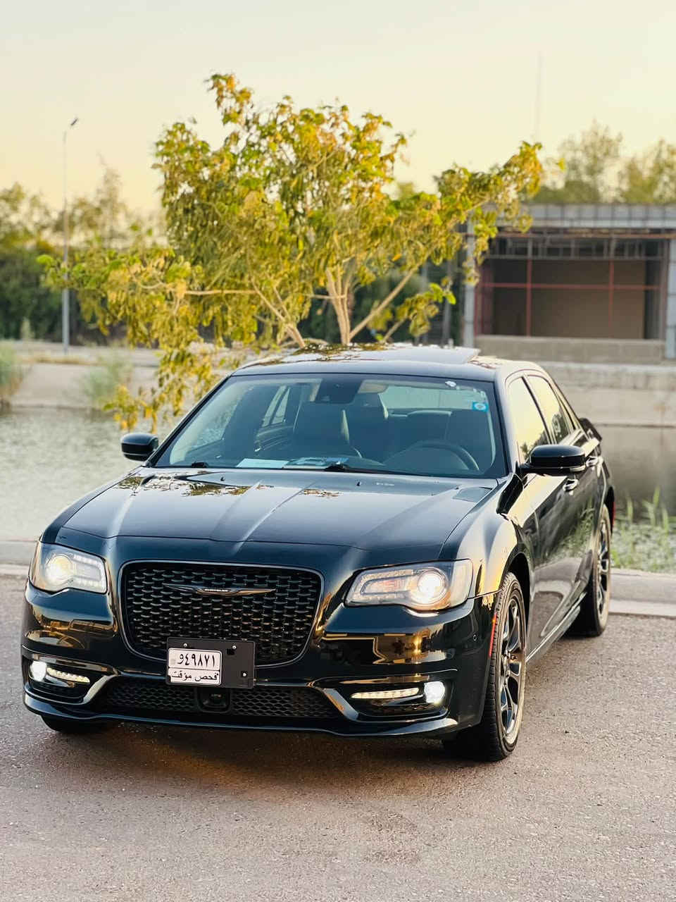 سلام عليكم اوباما كرايسلر
دخول جديد كتاب ظباط مرقمه (بغداد) 
اربع ارقام 
الحادث كلين فقط الدعاميه الخلفيه 
موديل 2023 اخر صدار 🪬🖤
مفتوحه 
فوريل فوريل السياره 
فوول الاخير 
تورنيج (L)
رادار امامي 
قياده ذاتيه
بنراما
كشنات خلفيه تدفئة الاماميه تدفئة تبريد 
خزن ميموري
سيترن كهرباء وتدفئة 
شاشه كاربلي 
حساسات خلفي مامي 
رادر جانبي
دمام 
زنون ابيض العدسه دواره
مكان السياره (بغداد)
الرقم ***********

