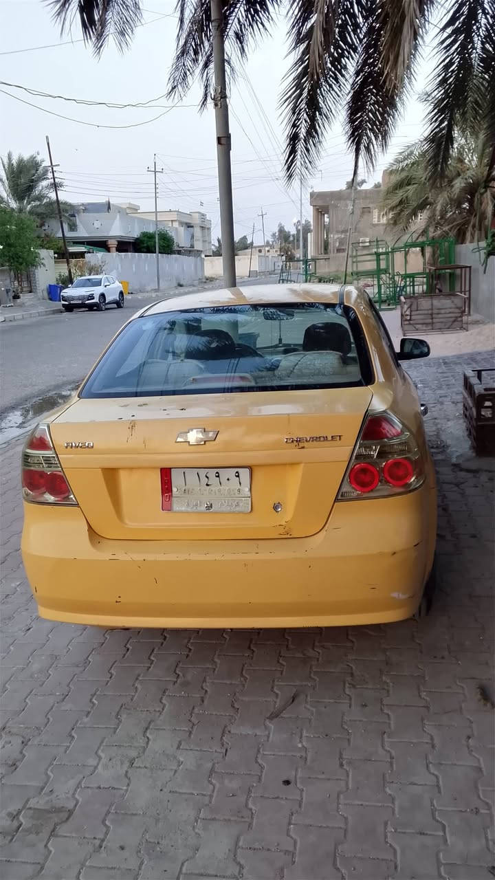 افيو ٢٠١١ • اوتوماتيك • تبريد يحتاج كمبريسر