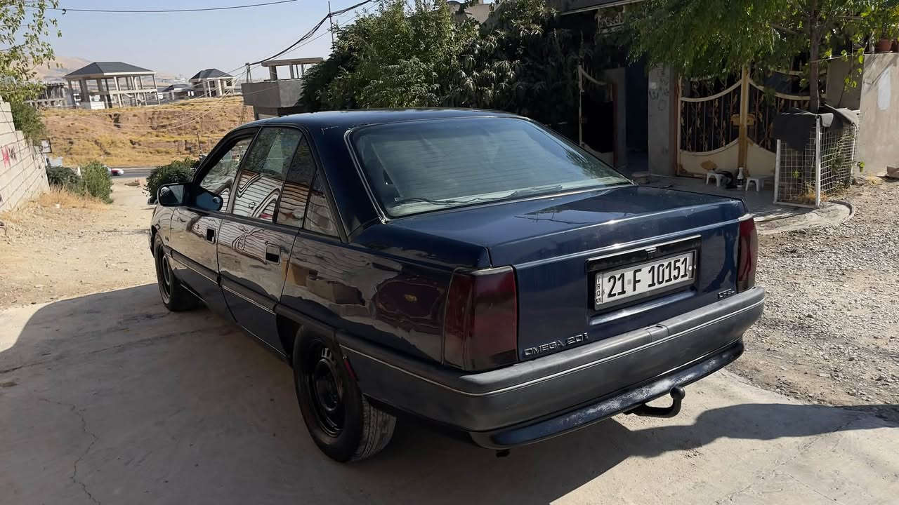 اوميغا ٢.٠ • موديل ١٩٩٠ • جير عادي