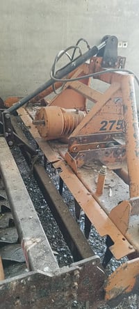 مركبة • للبيع • بدون تفاصيل
