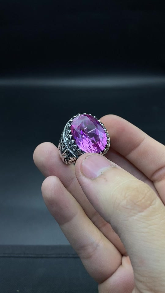 واتساب ***********(السعر 265)
