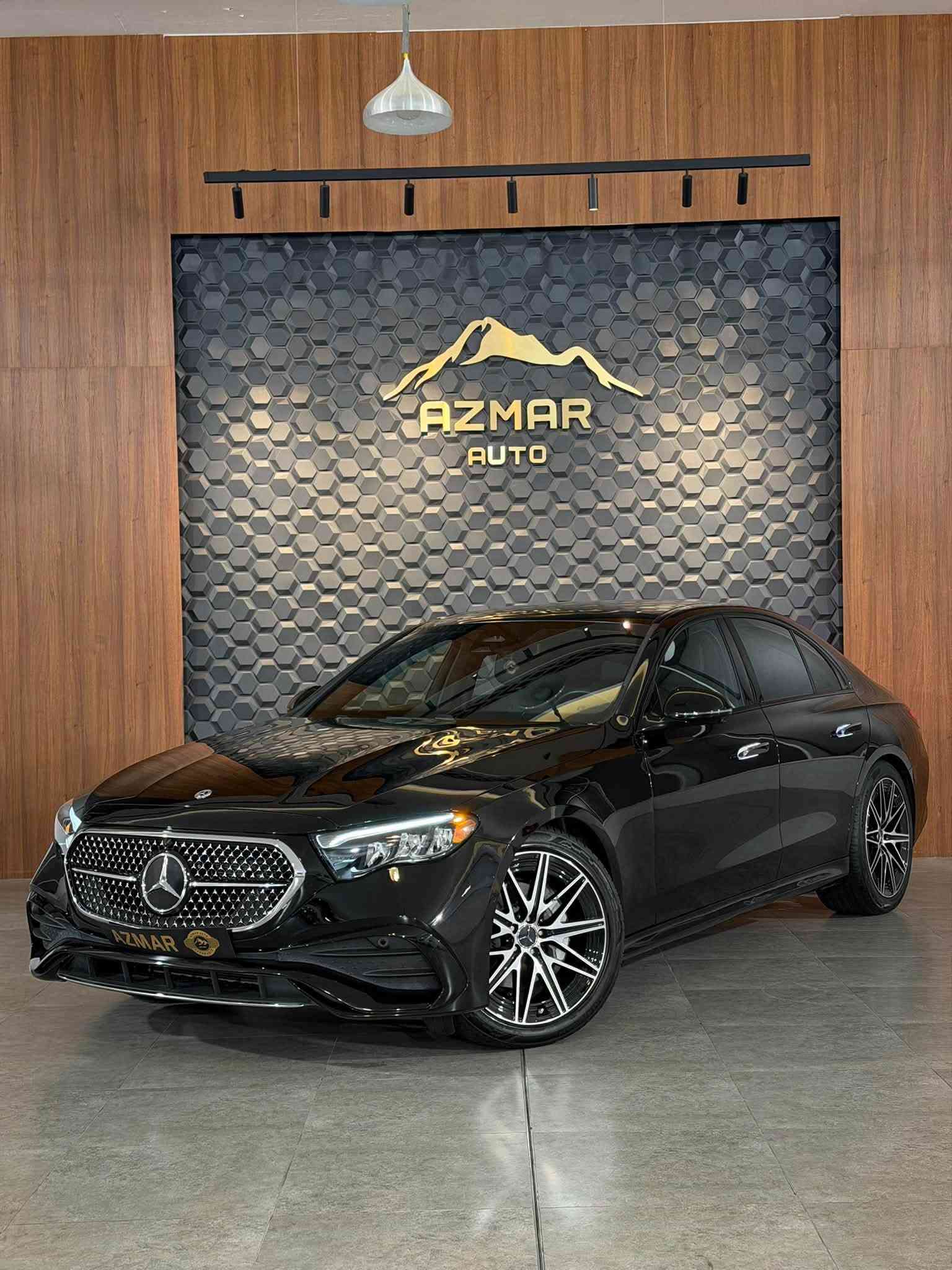 مرسيدس E350 AMG • ٢٠٢٤ • ١٧ الف