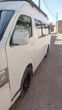 جنبي عالي • ٢٠١٤ • العلوان