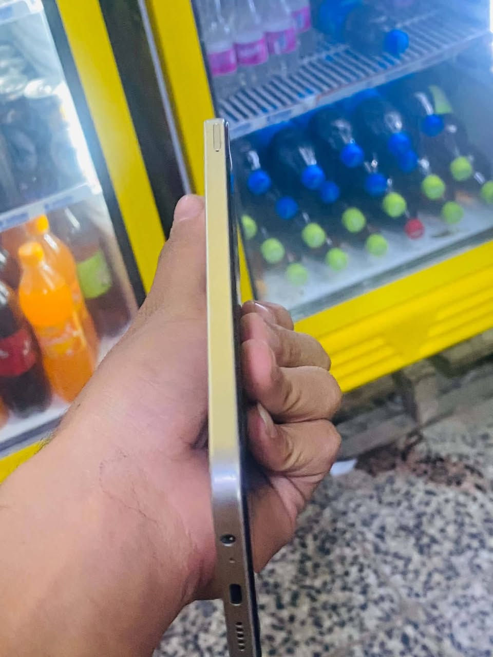 سلام عليكم عندي جهاز للبيع صارلي أقل من شهر من أخته اسم جهاز بوكوه c81سعر 275وبي مجال رقم ‏‪***********‬‏
