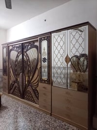 غرفة • للبيع • شارع اربعين