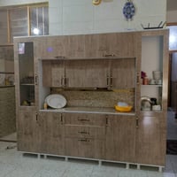 كاونتر خشب • استعمال سنة • جامات مكسورة