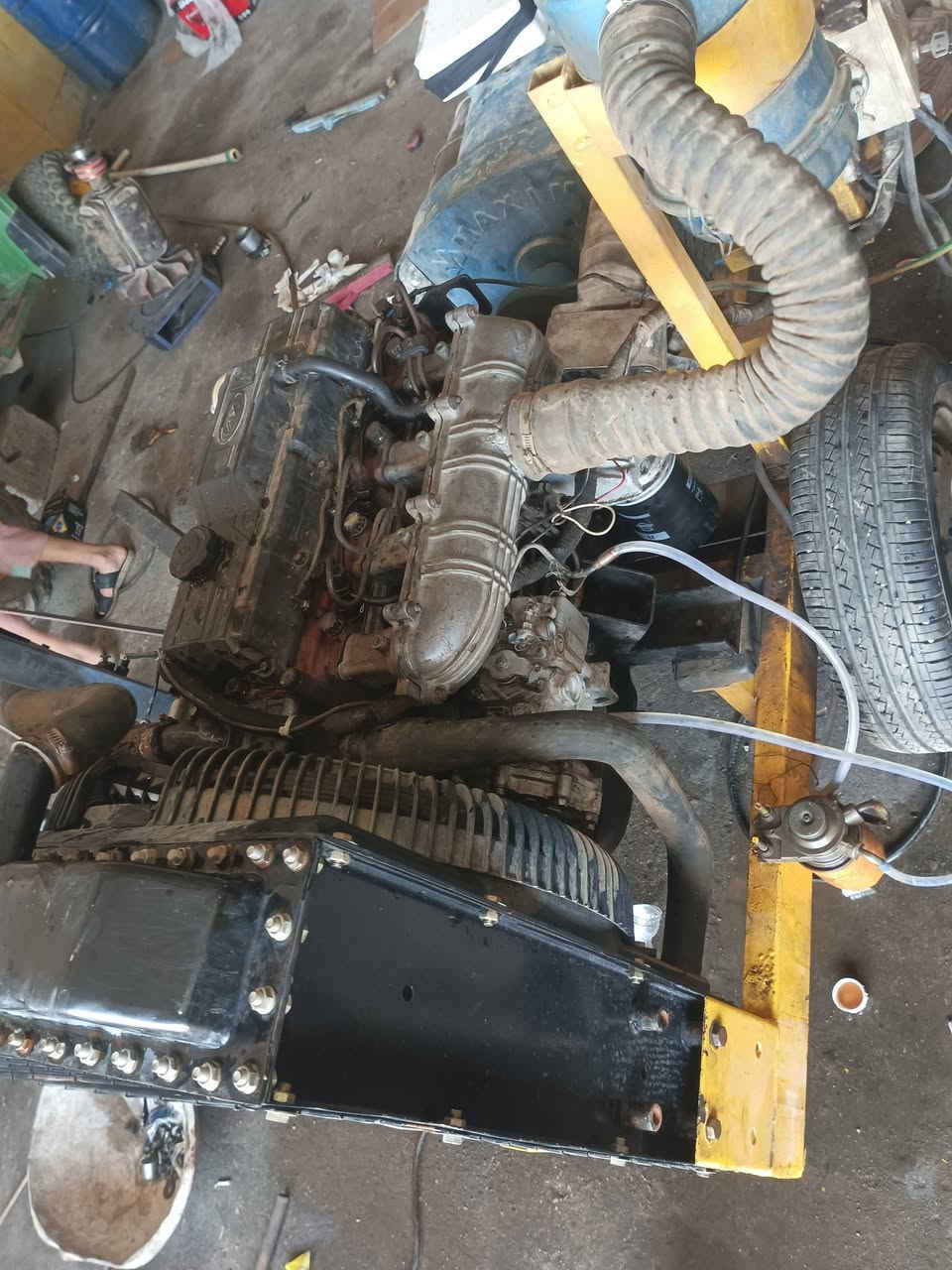 سلام عليكم
للبيع مولد كيا 2701 ...30KV.تخم تايرات جديد 120امبير 
ثري فيز أو بيه جهاز يحول سنكل شنو يعجبك أشغل 
السعر 22ورقة أو بيه مجال 
كربلاء . الحسينيه 
***********

