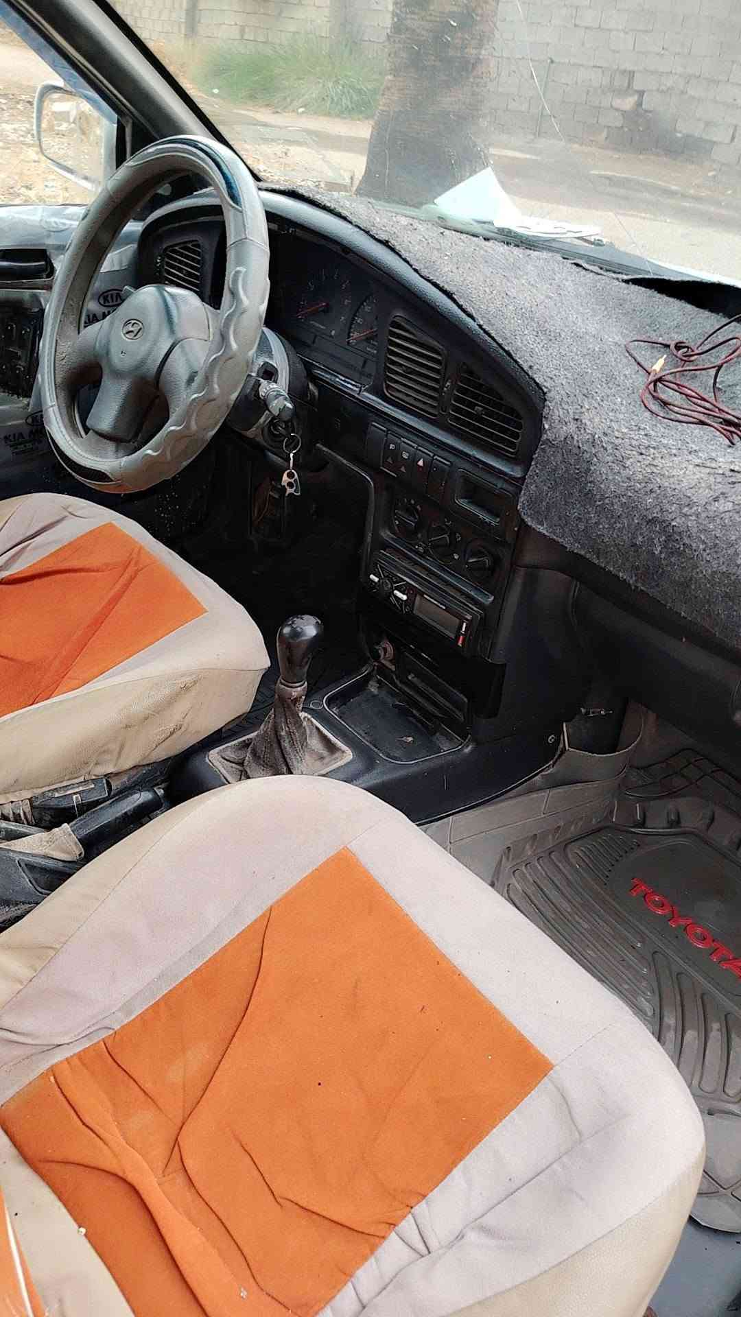 يالله النتره موديل 95 سنويه لل 30 محرك مفتوح كير عادي رقم  نكليزي اي مكان احولك سياره محرك لا صرف ولا خربطه ولا دخونه سوده محرك مكفول كير نفس حجي تبريد منضومه جديده تبريده ثلج شغال 
صدر كله جديد كهربيات كله شغاله مسحات مسجل 
سياره اي ضربه مابيه كله بلاد 
مكاني ديالى بعقوبه مركز ***********بل عافيه ع ياخذه سياره شوكت متحب شغال وطلع مكان يعجبك ابد متعبك نص نكره تشتغل سياره مال شغل متفشني ابد
