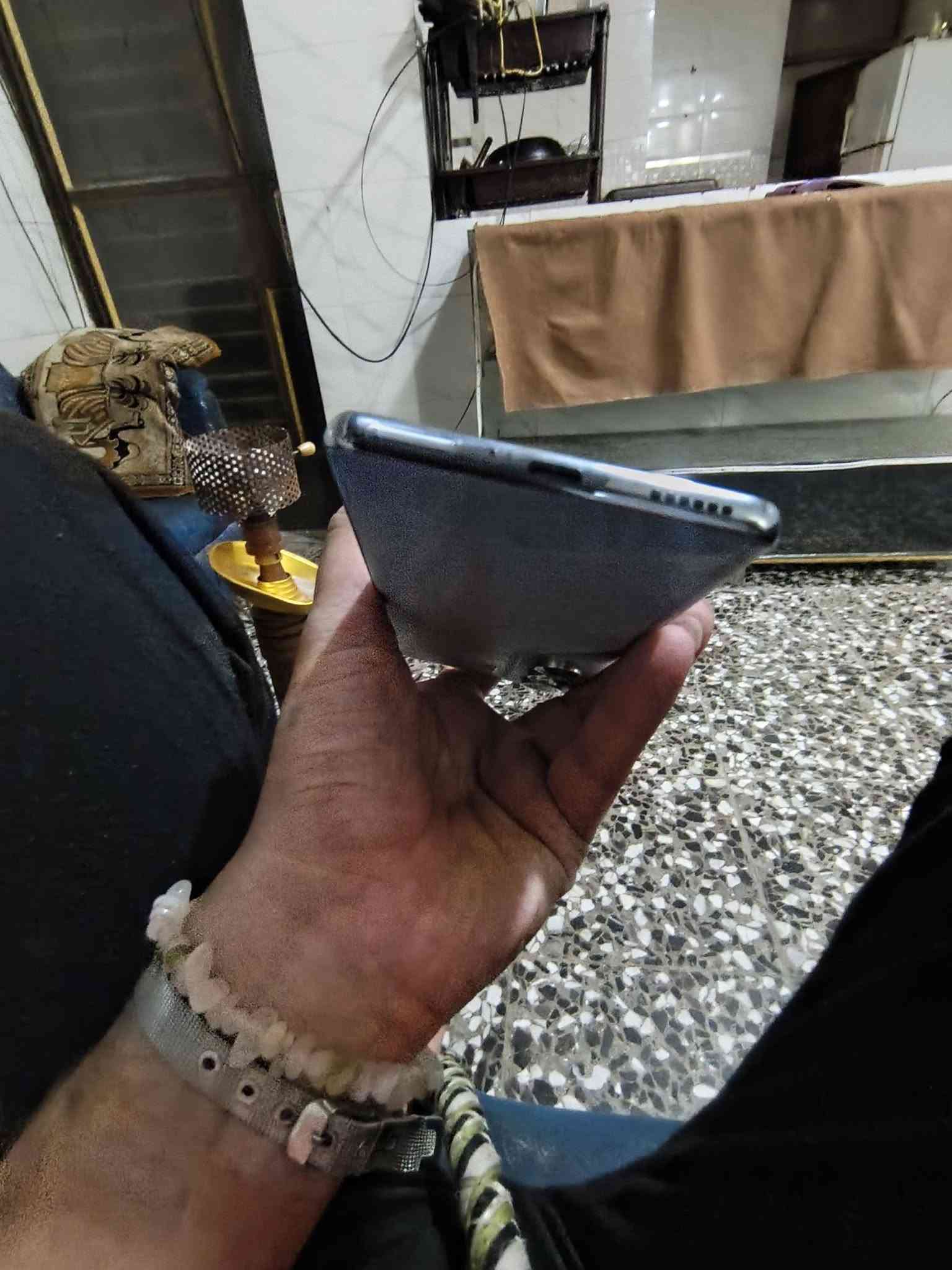 تكنو كامون ٤٠ برو 5G • ذاكرة ٢٥٦ • شاشة ١٤٤ هرتز
