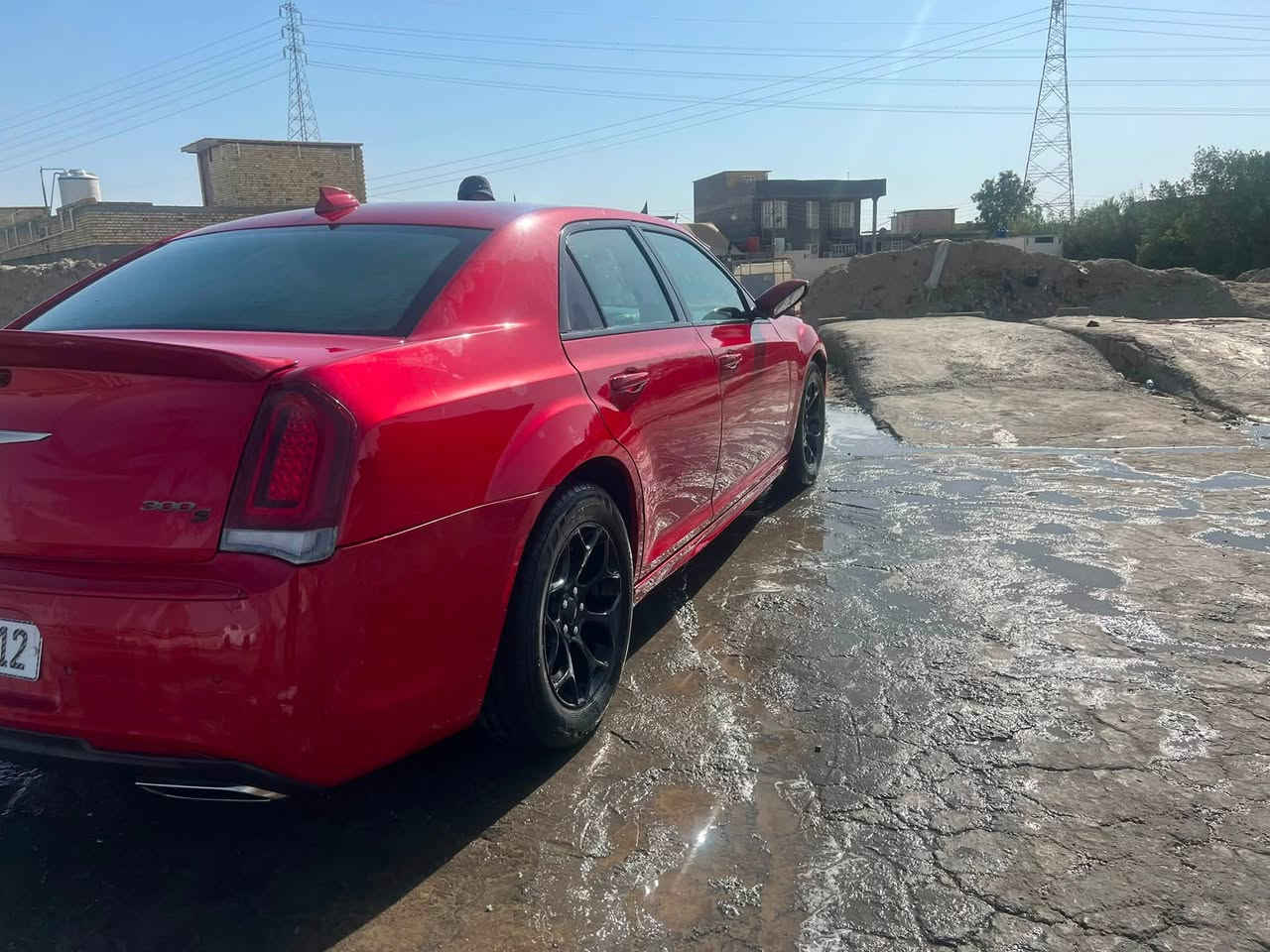 اما 17 s كولد فول مواصفات ما عده التنته 
1 حساسات اماميه +خلفيه 
2 رادار امامي +جانبي
3 كشن حضن 
4شاشة كاربلي 
5 مرايه ام الاشارة 
6 شفتات استيرن 
7 ماسحات استشعار
8 تحديد مسار 
حادثها جاملغ و بنيد  و بيها بار على كد اصابع بالهلال جوه قبق البانزين السياره رقم ذي قار 17 اصل مشروع وطني وين اتريد تحول السعر 210 
رقم العاتف ***********

