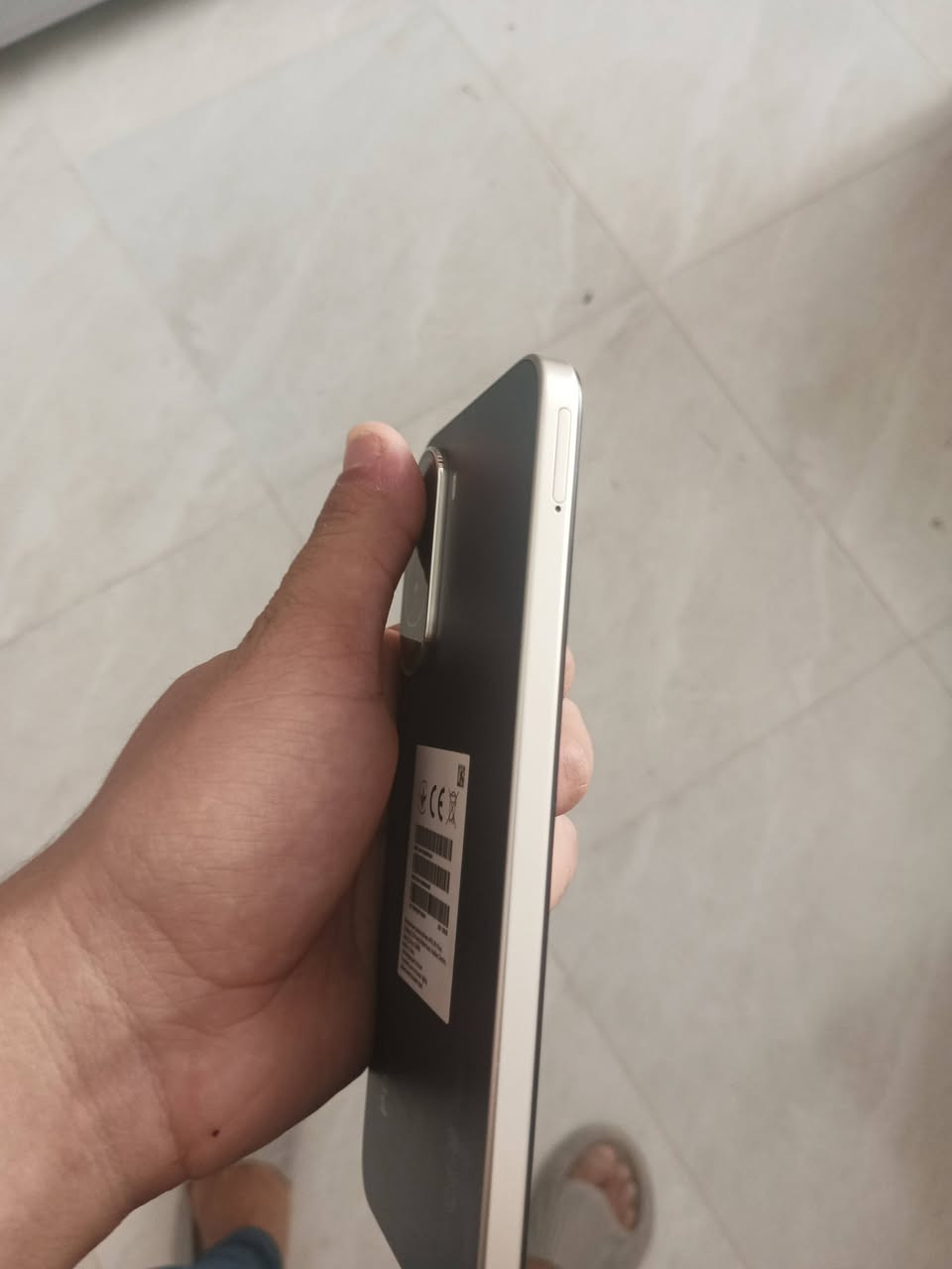 بوكو c81برو ذاكره 128 بلادي مستخدم شي قليل بحاله بلاديه سعر 160 تواصل واتساب ***********
