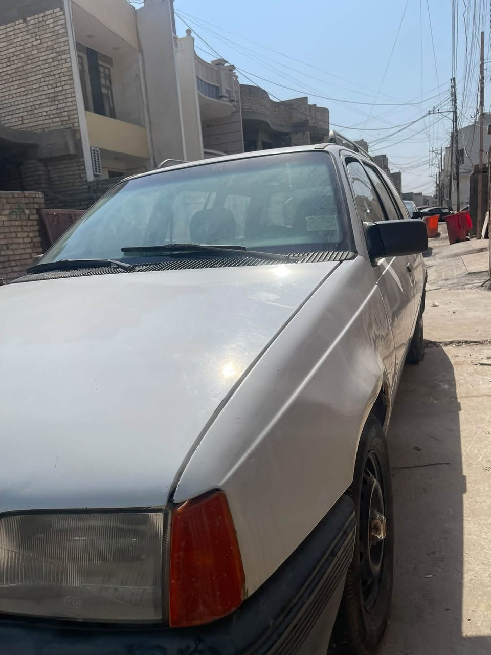 اوبل كاديت كوديل ٩١ مكينة كير حدادية جيد جدا ١٦٠٠ حجم رقم كربلاء مكان السيارة بغداد الدورة ***********
