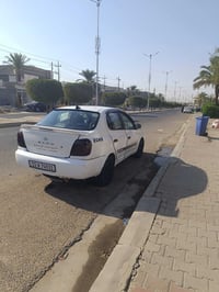 تيوتا ايكو موديل 2002  سياره جاهزه مابيه نقص بلاديه بدون صبغ  كير عادي...