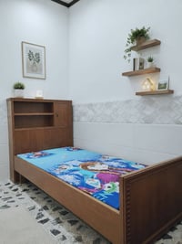 تخوت • ٣ قطع • قابل تفاوض