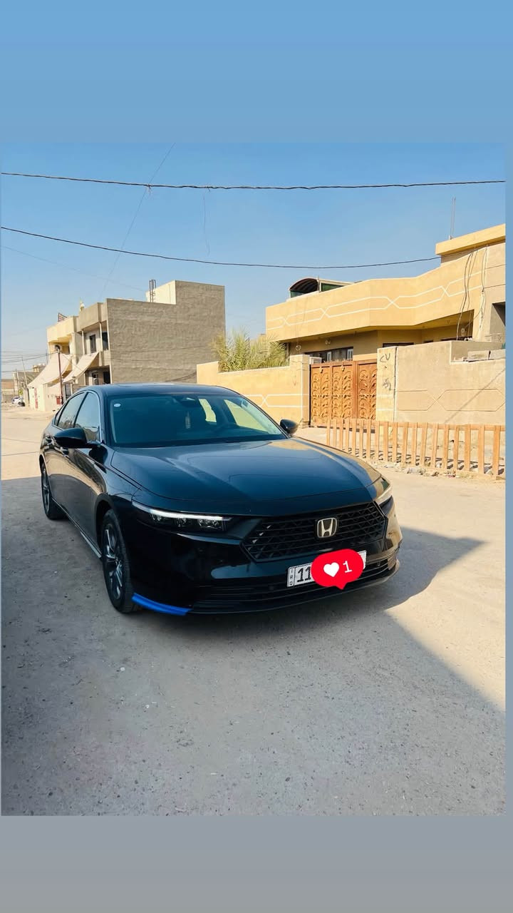 هايبرد رقم بغداد فئة EXL
فول مواصفات ١/١ 2024 
بصمه ….  فتحة … تحكمات كامله
 رادارات قياده ذاتيه تحديد مسار 
كشنات جلد كهرباء وتدفئه 
قطعتين تبريد منفصل 
وبعد بيها هواي  مواصفات… 
ماشيه 35 الف 
محرك 2000 هايبرد طبيعي 
تبديل جاملغ وباب حادث جانبي 
بجم كبس . رقم الشاصي وصور الحادث بالصور
***********

نص مكتوب في الصور:
- Friday 3:42 PM
- Friday 3:43 PM
- 000-42433319 - 06/10/2025 - IAAI.INC
- 000-42433315 - 06/10/2025 - IAA Inc.
- 000-43433319 - 06/10/2025 - IAA Inc.