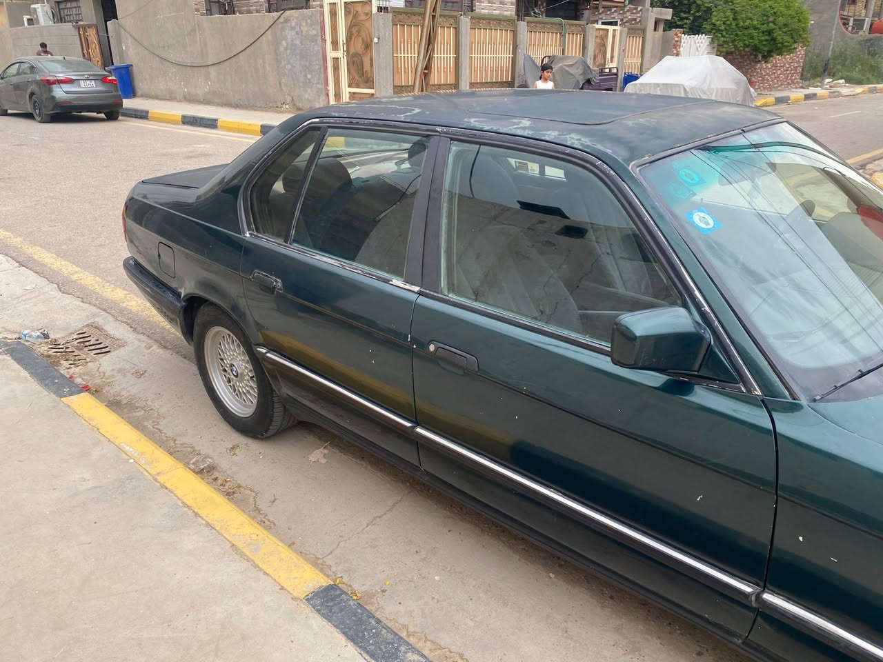 السلام عليكم

Bmw 740 موديل 1993 للبيع

رقم بغداد الجديد مشروع وطني سنويتها لل٢٧ وهزة ما خلصانه 

صدر امامي خلفي جديد 

مكينة وگير كفالة 

كشنات كهرباء فتحه سقف

مكانها واسط العزيزية 

السعر 50وبيها مجال بسيط

للتواصل ***********
