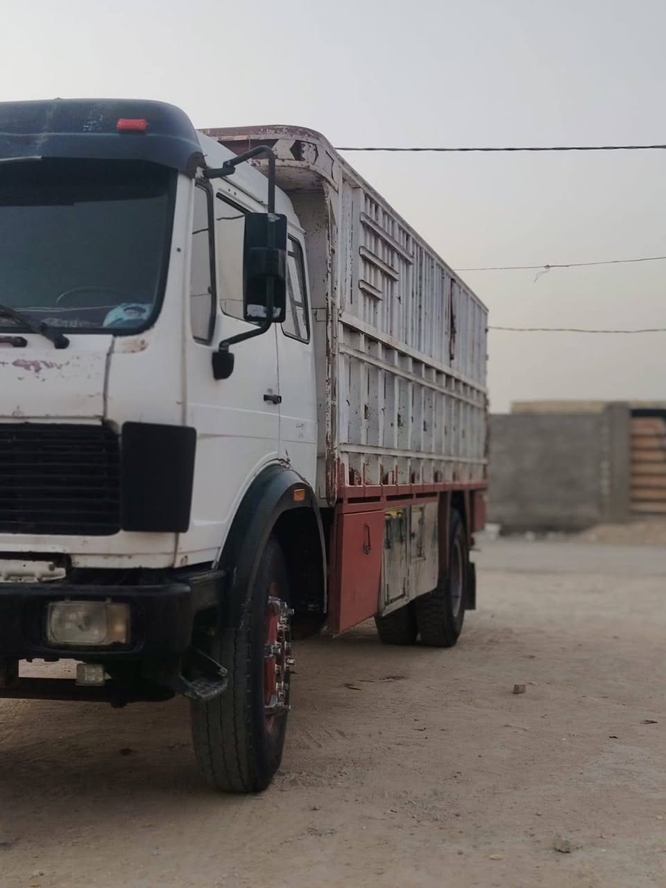البيع ألبي الموديل 83 مكينه 28 محسن كيرا 160 مسجل القدر ماطوره رقم بغداد تحويل مباشر اجازه للعمل كفاله عام بي واتساب***********
