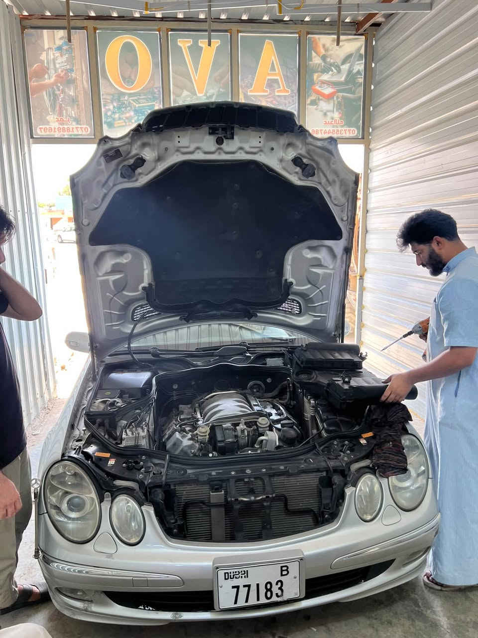 AVO
🔧 خدمات صيانة وفحص وبرمجة السيارات 🚗⚡

نوفر لكم مجموعة متكاملة من خدمات كهرباء السيارات، الفحص الإلكتروني، البرمجة والصيانة باستخدام أحدث الأجهزة والخبرة العملية، وتشمل:

🔹 صيانة كهرباء السيارات وتشخيص الأعطال الإلكترونية.
🔹 فحص وبرمجة السيارات بأحدث أجهزة OBD.
🔹 تنظيف وصيانة الثروتل بدي (Throttle Body).
🔹 تنظيف وصيانة صمام EGR.
🔹 صيانة وإصلاح أسلاك وضفائر السيارات ومعالجة التقطيع والالتماسات والأعطال الكهربائية.
🔹 إطفاء صوت تنبيه حزام الأمان حسب إمكانية السيارة.
🔹 تفعيل خاصية نزول وصعود زجاج جميع الأبواب بواسطة الريموت لسيارات Toyota حسب الموديل والتجهيز.
🔹 برمجة وتفعيل بعض الخصائص المخفية حسب نوع السيارة وإمكانياتها.

💻 كما نوفر اشتراك برنامج ALLDATA للسيارات الوارد الأمريكي 🇺🇸

ويشمل البرنامج:
✅ المخططات الكهربائية Wiring Diagrams
✅ مواقع الحساسات والكمبيوترات
✅ إجراءات الفحص والإصلاح
✅ مواصفات العزم والصيانة
✅ معلومات وأنظمة السيارات الوارد الأمريكي

📸 الصور والفيديوهات المرفقة من أعمالنا الفعلية، ونحرص على تشخيص العطل بدقة قبل تبديل القطع.

━━━━━━━━━━━━━━

📩 للاستفسار والحجز:
📞 ***********

📍 الموقع: قضاء العلم – الشارع العام
📌 مقابل مكتب صباح الشيال للسجائر

