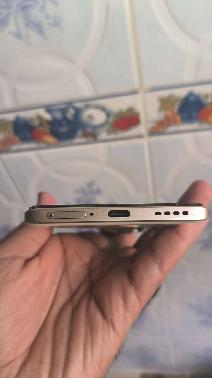 Realme 15 pro 5G
512GB
Ram 12+14
%99xawen
Android 16
Be ashya 
Tanha kavaru lazgay shashay pewaya
Nrxi470 w majale kam
La karkukm gayandn haya bo hamu shwene ba 10 hazar

____________________________

Realme 15 Pro 5G
512GB
Ram 12+14
أندرويد 16
 نسخة عالمية دبل سيم
مكفول 
نضافة 99بالمية
بدون ملحقات مجرد غلاف+ لاصق شاشة اصلي 
السعر :470 الف ومجال بسيط
مكاني كركوك اسرى مفقودين ، فرع كاهي الوليد
*********** كركوك, العراق
