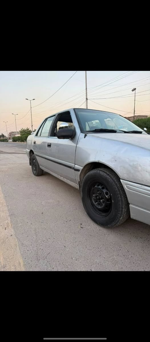 السلام عليكم عندي هوندا اكسله مديل 91للبيع خير من الله كير مكفول مكينه بيهه صوت قليل صدر نضف تخم تاير تحويل ثاني يوم مصفره غرامات رقم ديالى مشروع وطني تحويل بئيه محافضه السعر 19وببهه مجال للشراي المكان بغداد الشعله خطيب الزراعي رقم الهاتف ***********

