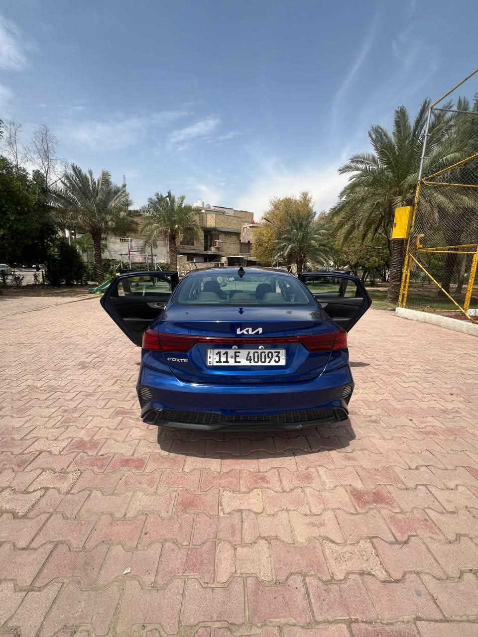 السلام عليكم كيا فورتي موديل ٢٠٢٣ امريكي حادثها جاملغ الامي فقط تبديل قطعه اصليه والاصلي البلادي  الي مبدله من امريكا موجود عندي الباقي كفالة كير محرك مكفول تبريد ثلج دوشمه عام ارضيه وكشنات مكاني بغداد الشعلة قرب مطعم المضايف السعر 135$ وبيها مجال رقم بغداد الدولي *********** 
مواصفات 
شاشة
كامره 
تحكم ستيرن اربع جهات 
تحديد مسارات
كروز مثبت سرعه 
كار بلي 
بلوتوث
